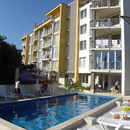 Apartcomplex New Tawn Obzor Kültér fotó
