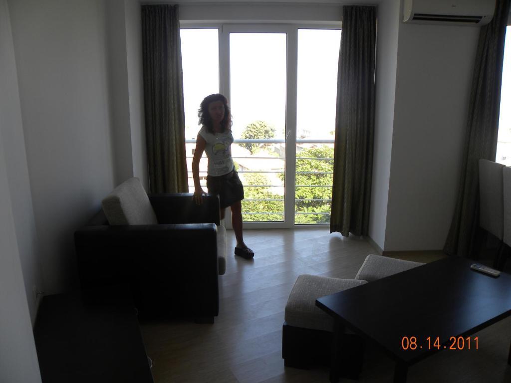 Apartcomplex New Tawn Obzor Szoba fotó