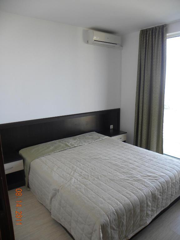 Apartcomplex New Tawn Obzor Szoba fotó