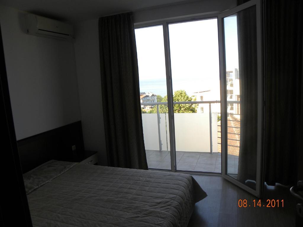 Apartcomplex New Tawn Obzor Kültér fotó