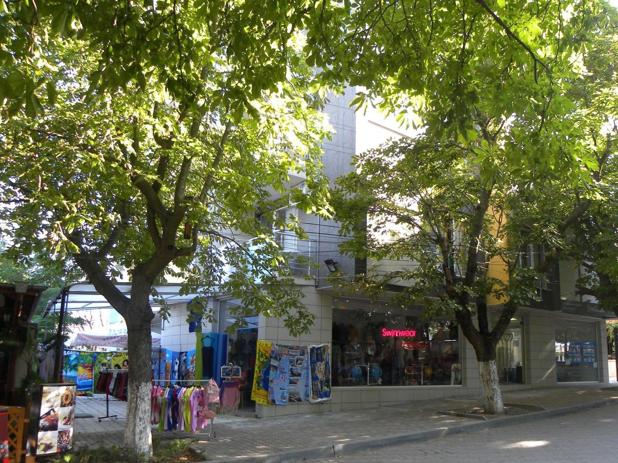 Apartcomplex New Tawn Obzor Kültér fotó